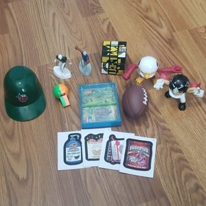 10 pc sports lot toy figurines football U of M